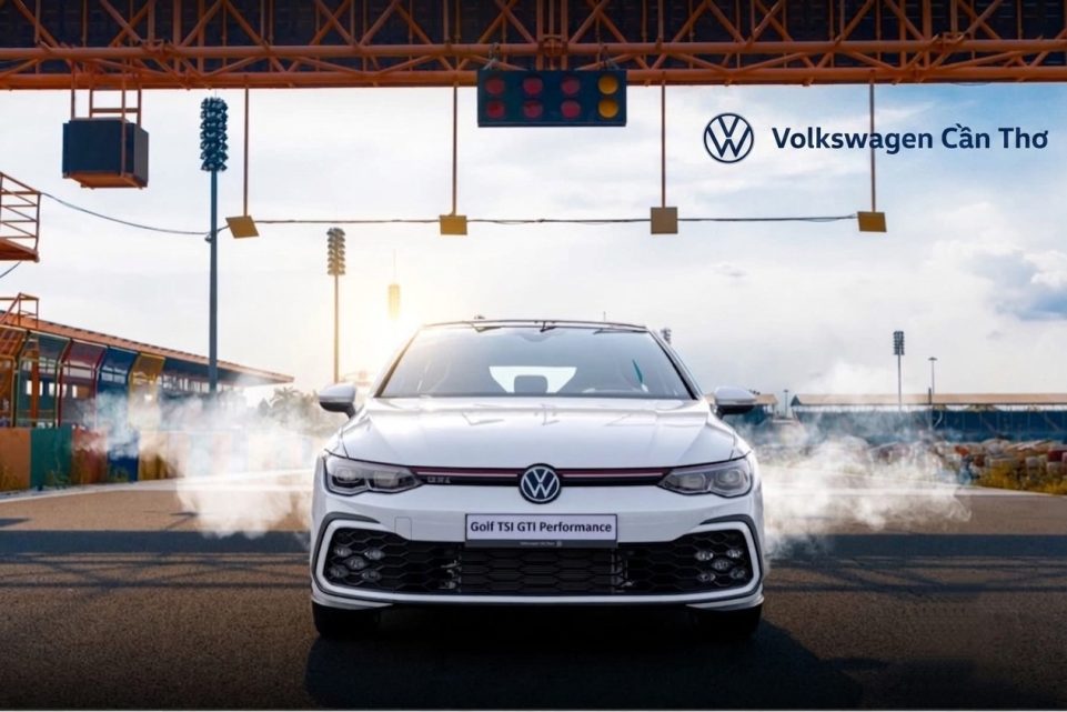 Volkswagen Golf 2.0 TSI