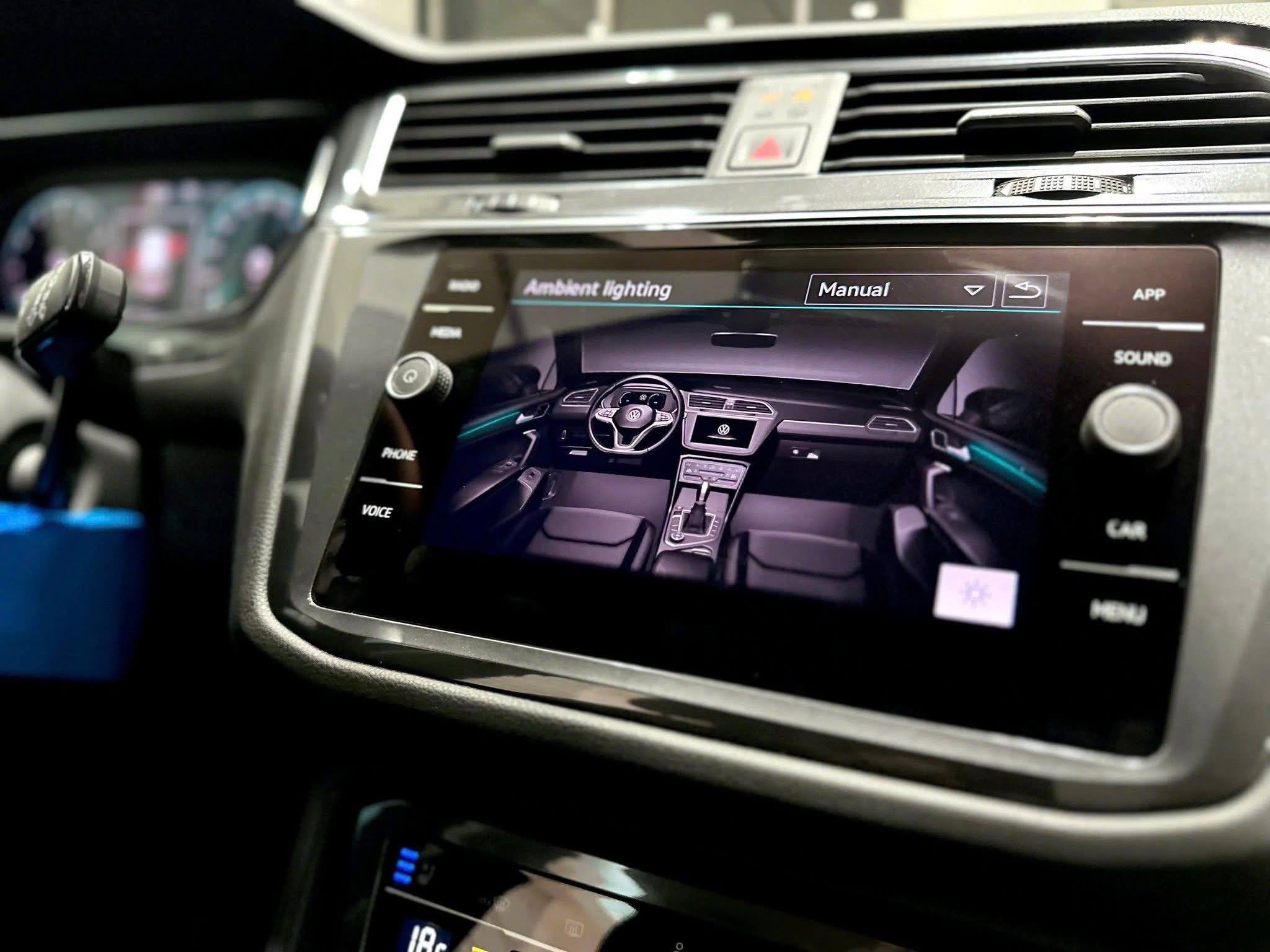 Màn hình giải trí trên Volkswagen Tiguan