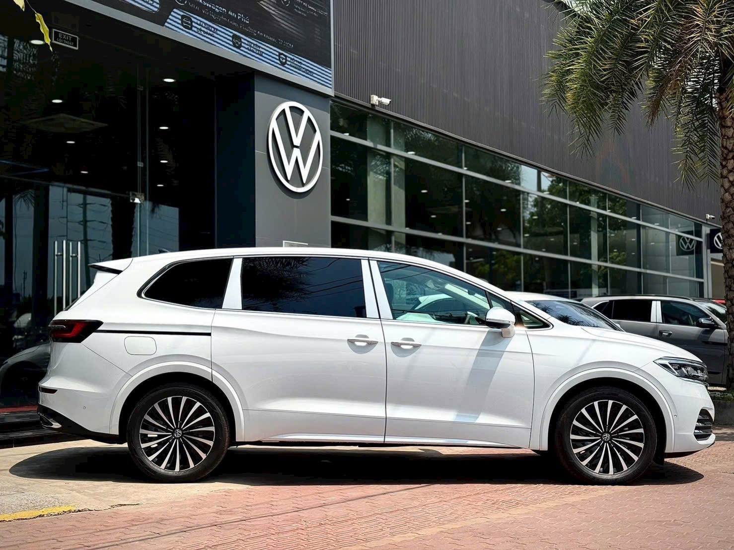 Thiết kế thân xe Volkswagen Viloran