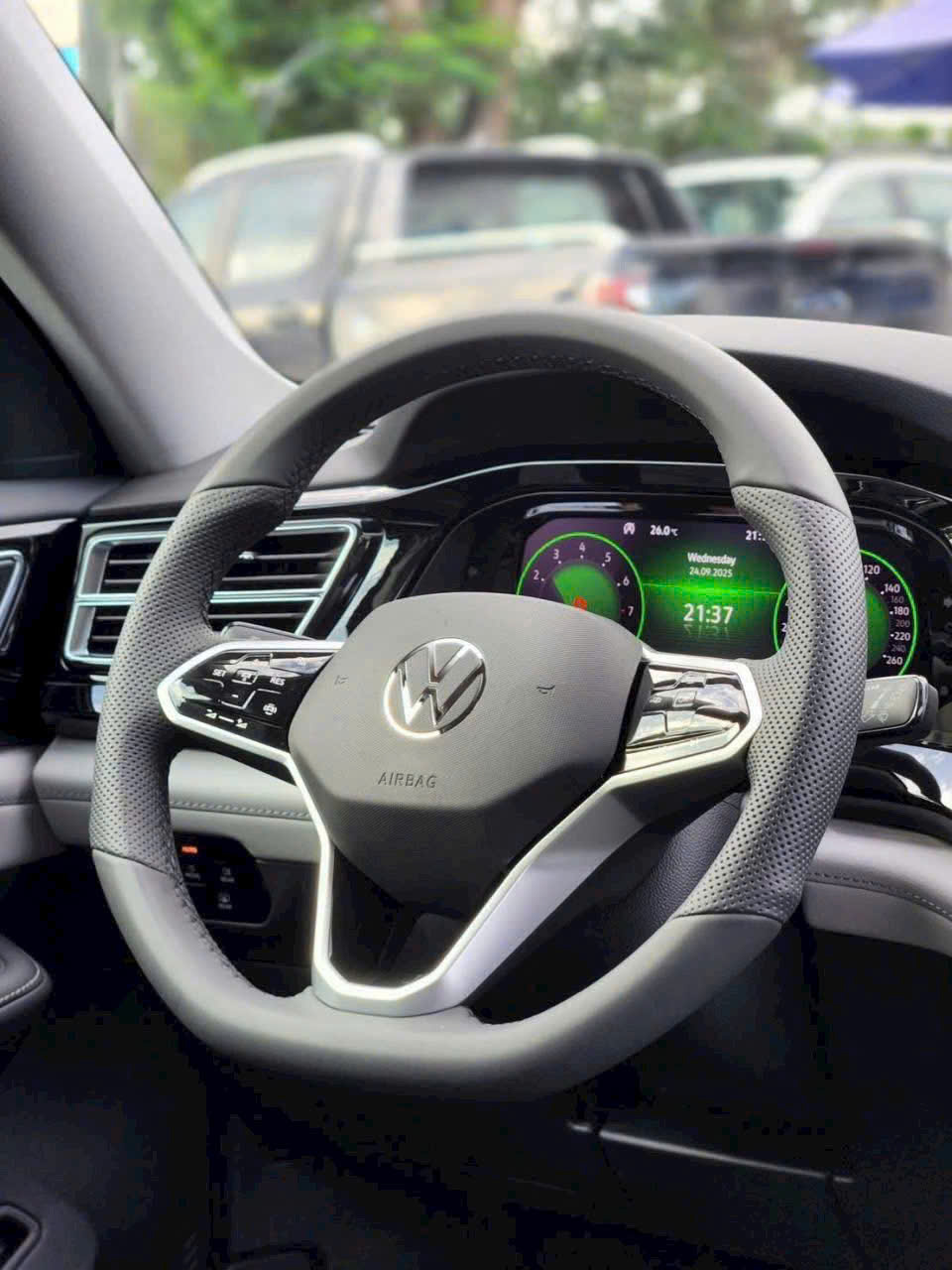 Công nghệ Digital Cockpit trên xe Volkswagen hỗ trợ nâng cao trải nghiệm người lái.