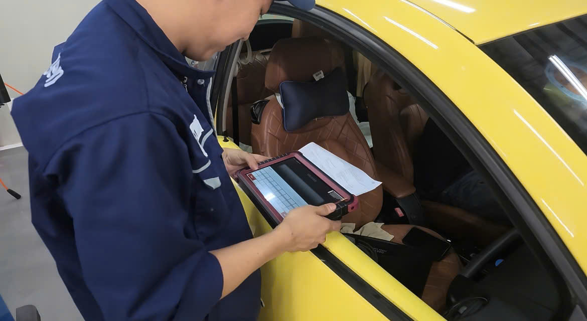 Bảo dưỡng định kỳ xe Volkswagen theo đúng quy trình kỹ thuật.