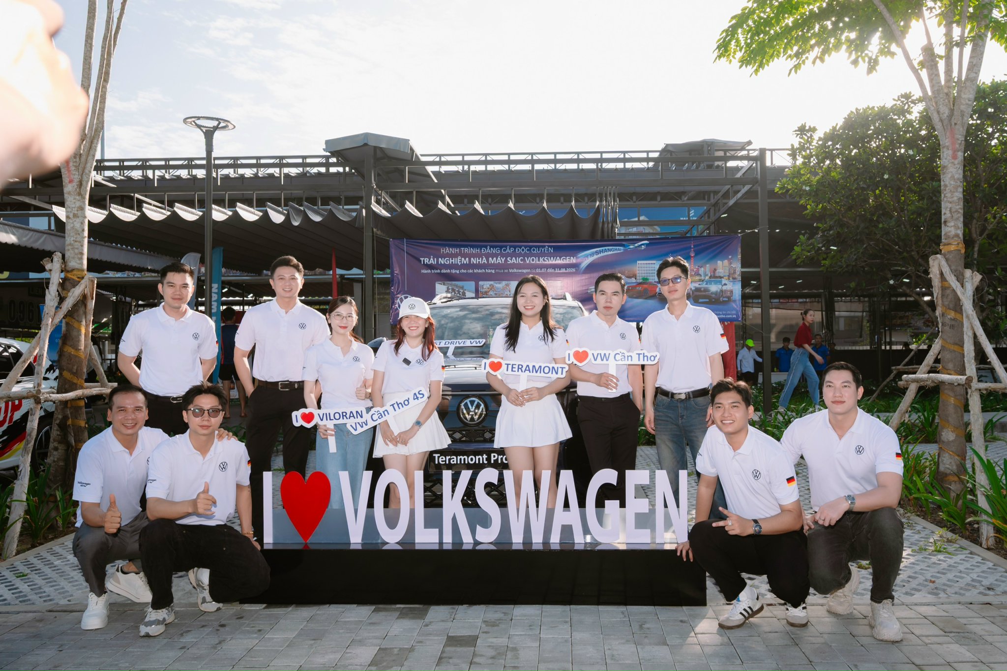 Nhân sự Volkswagen Cần Thơ tại sự kiện