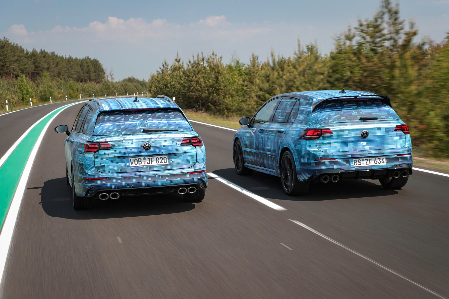 Volkswagen Golf R sử dụng hệ dẫn động 4MOTION.